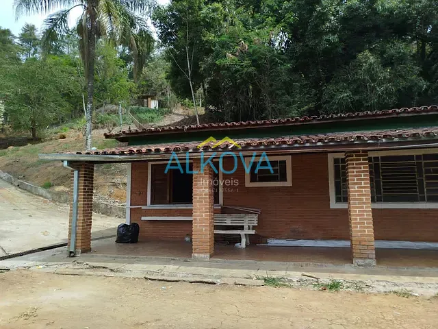 Chácara com 5700m² 3 quartos e 2 banheiros, à venda, no bairro Condomínio Villagio Fazendão em São José dos Campos
