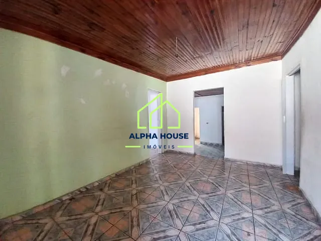 Chácara com 3000m² 3 quartos e 1 banheiro, para alugar, no bairro Maria Áurea em Pindamonhangaba