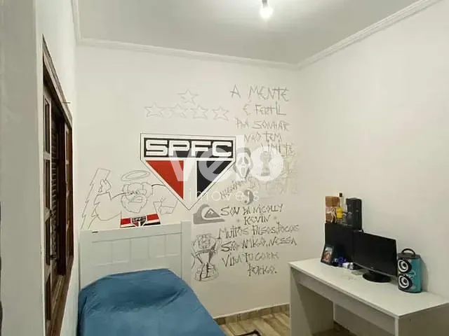 Chácara com 1280m² 4 quartos e 3 banheiros, à venda, no bairro Loteamento Chácaras Ingrid em Taubaté