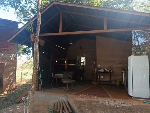 Chácara com 2000m² 3 quartos e 2 banheiros, à venda, no bairro Recanto D´italia em Santo Antônio De Goiás