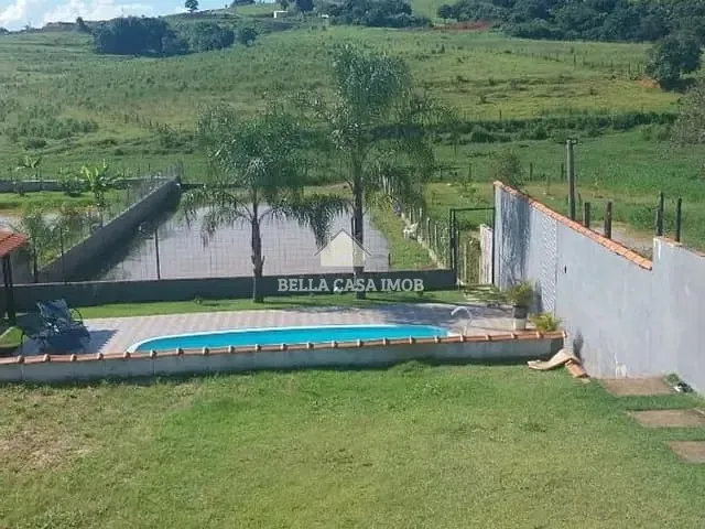 Chácara com 1300m² 3 quartos e 2 banheiros, à venda, no bairro Caguassu em Sorocaba