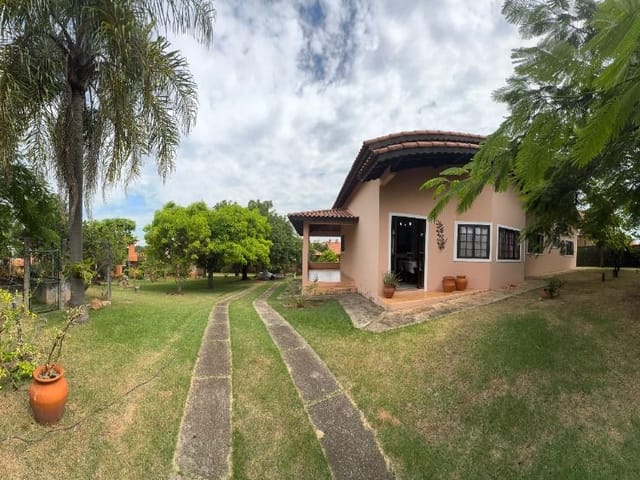 Chácara com 1800m² 5 quartos e 3 banheiros, à venda, no bairro Residencial Ecopark em Tatuí