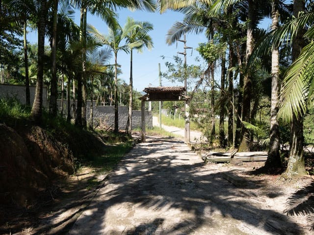 Chácara com 60m² 1 quarto e 1 banheiro, à venda, no bairro Alto Minas em Ilhota