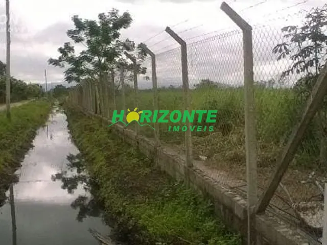 Chácara com 20000m², à venda, no bairro Vila Industrial em São José dos Campos