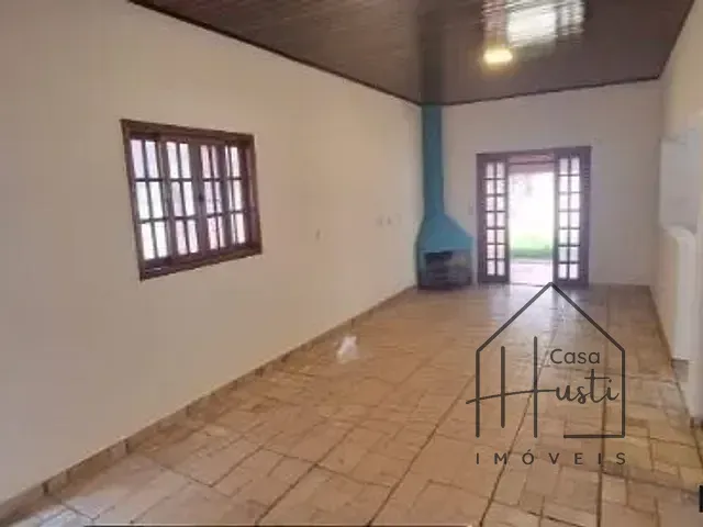 Chácara 2 quartos e 2 banheiros, à venda, no bairro Chácara Tropical (Caucaia do Alto) em Cotia