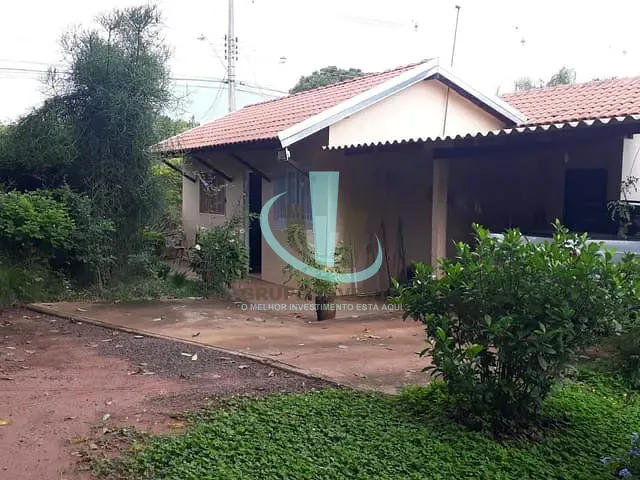 Chácara com 3200m² 2 quartos e 2 banheiros, à venda, no bairro CHÁCARA FLORA ARARAQUARA em ARARAQUARA