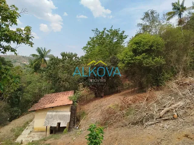 Chácara com 5700m² 3 quartos e 2 banheiros, à venda, no bairro Condomínio Villagio Fazendão em São José dos Campos