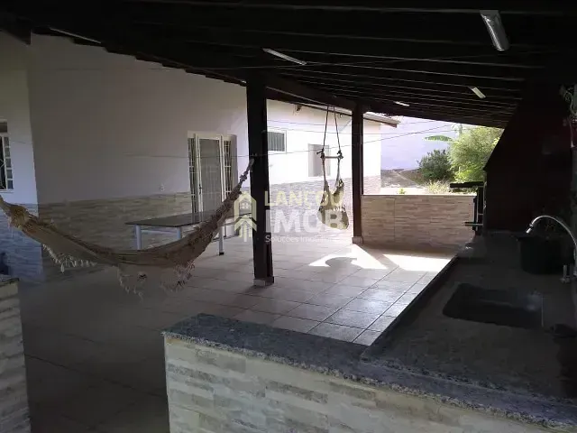 Chácara com 1032m² 3 quartos e 2 banheiros, à venda, no bairro Chácara Recreio Santa Camila em Jundiaí