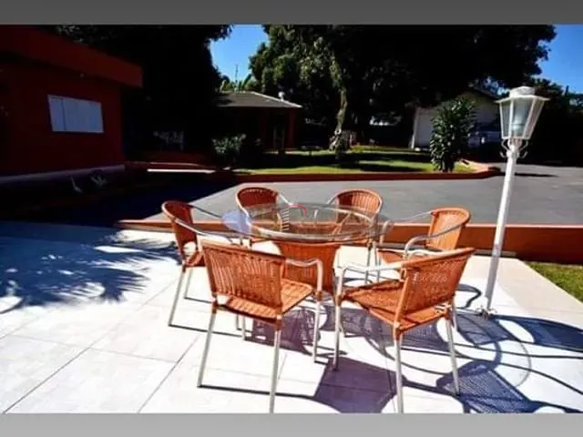 Chácara com 10m² 3 quartos e 2 banheiros, à venda, no bairro Dom Pedro l em Londrina