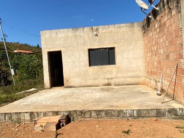 Chácara com 41000m² 2 quartos e 2 banheiros, à venda, no bairro Roças Novas em Roças Novas