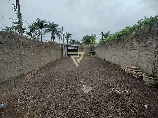 Chácara com 835m² 2 quartos e 1 banheiro, à venda, no bairro Jardim Boa Vista em Serrana