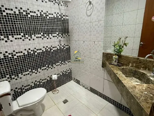 Chácara com 27000m² 8 quartos e 8 banheiros, para alugar, no bairro Estância Vargem Bonita em Senador Canedo