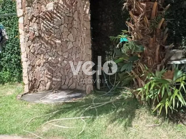 Chácara com 4380m² 2 quartos e 4 banheiros, à venda, no bairro Guamirim em Caçapava