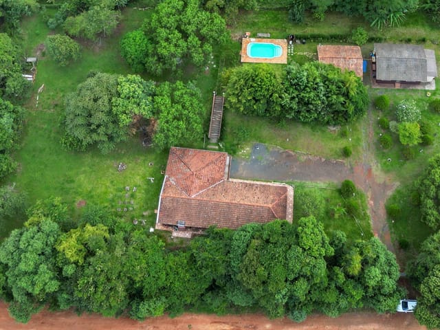 Chácara com 5000m² 2 quartos e 2 banheiros, à venda, no bairro Colônia Dona Luíza em Ponta Grossa