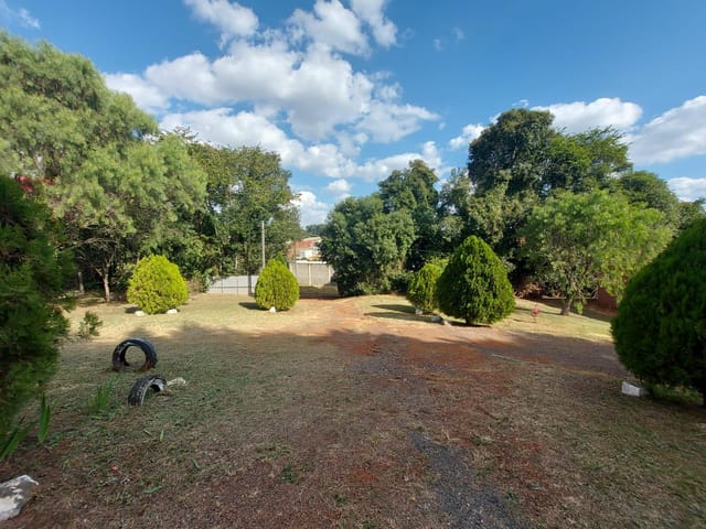 Chácara com 1500m², à venda, no bairro Colônia Dona Luíza em Ponta Grossa