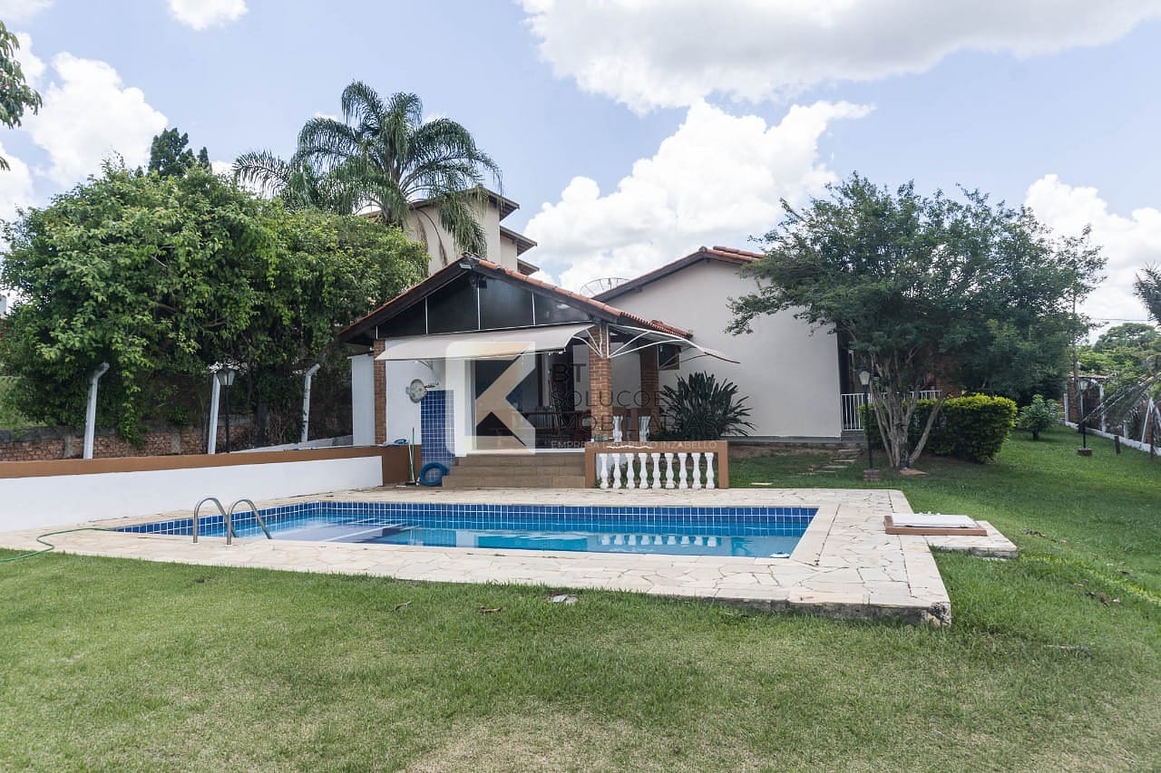 Chácara, 3 quartos, 1000 m² - Foto 1