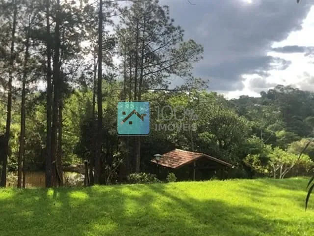Chácara com 5078m² 2 quartos e 3 banheiros, à venda, no bairro Chácaras Reunidas Igarapes em Jacareí