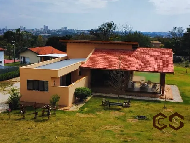 Chácara com 5000m² 2 quartos e 4 banheiros, à venda, no bairro Recanto das Flores em Indaiatuba