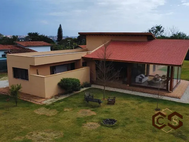 Chácara com 5000m² 2 quartos e 4 banheiros, à venda, no bairro Recanto das Flores em Indaiatuba