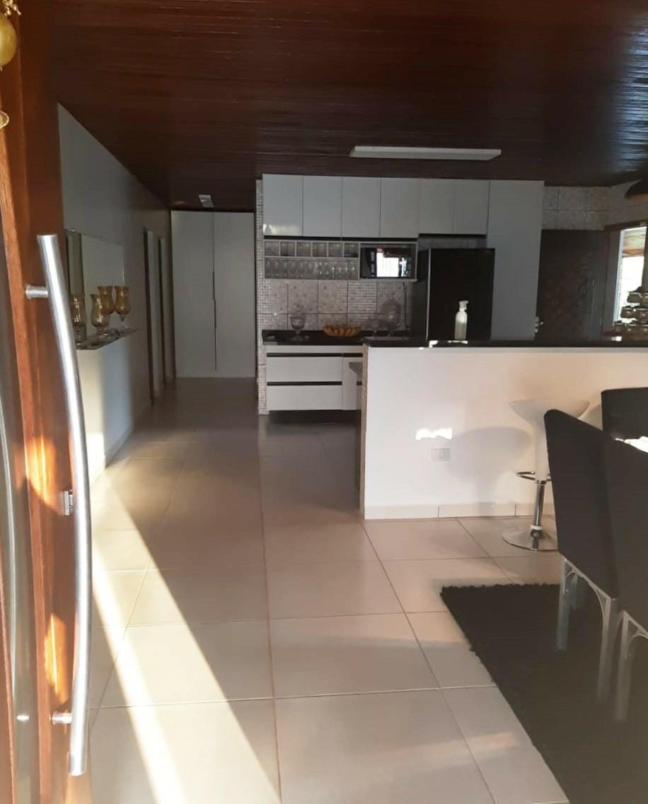 Chácara à venda 4 Quartos, 3 Suítes, 10 Vagas, Horto F Dois, Mairinque - SP