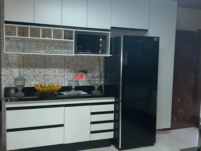 Chácara com 1100m² 4 quartos e 4 banheiros, à venda, no bairro Horto F Dois em Mairinque