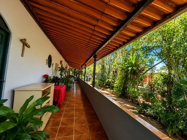 Chácara com 2100m² 2 quartos e 1 banheiro, à venda, no bairro Vale das Pedrinhas em Guapimirim