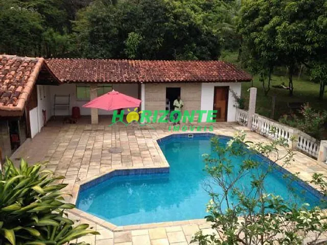 Chácara com 11000m² 4 quartos e 6 banheiros, à venda, no bairro Jardim das Cerejeiras em São José dos Campos