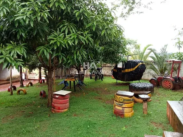 Chácara com 1380m² 3 quartos e 2 banheiros, à venda, no bairro rural em Caturaí
