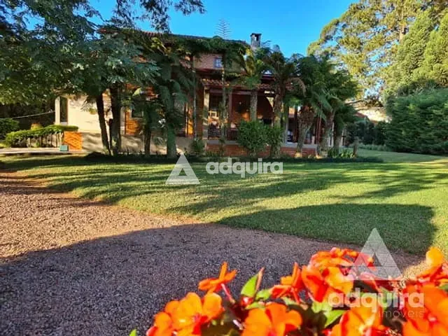 Chácara com 5000m² 4 quartos e 4 banheiros, à venda, no bairro Jardim Carvalho em Ponta Grossa