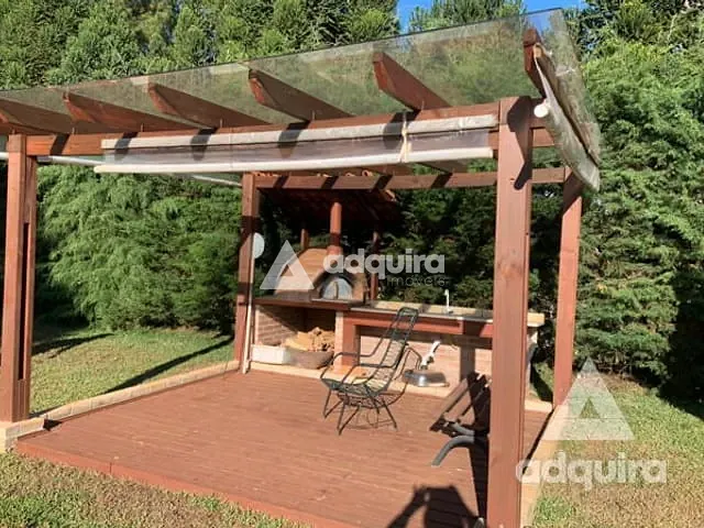 Chácara com 5000m² 4 quartos e 4 banheiros, à venda, no bairro Jardim Carvalho em Ponta Grossa