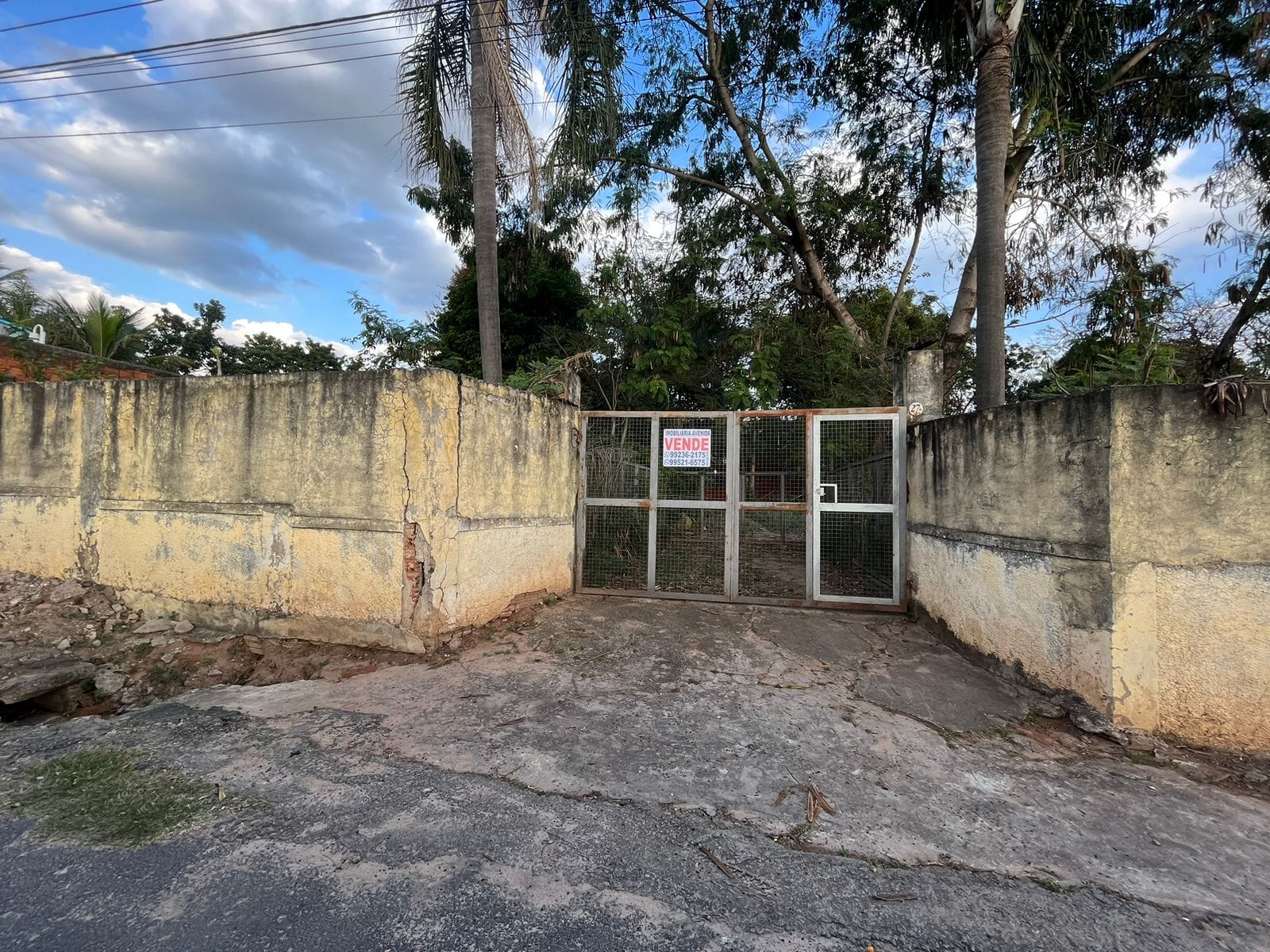 Chácara à venda com 4 quartos, 150m² - Foto 2