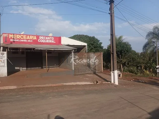 Chácara com 2172m² 3 quartos e 2 banheiros, à venda, no bairro Coqueiral em Arapongas