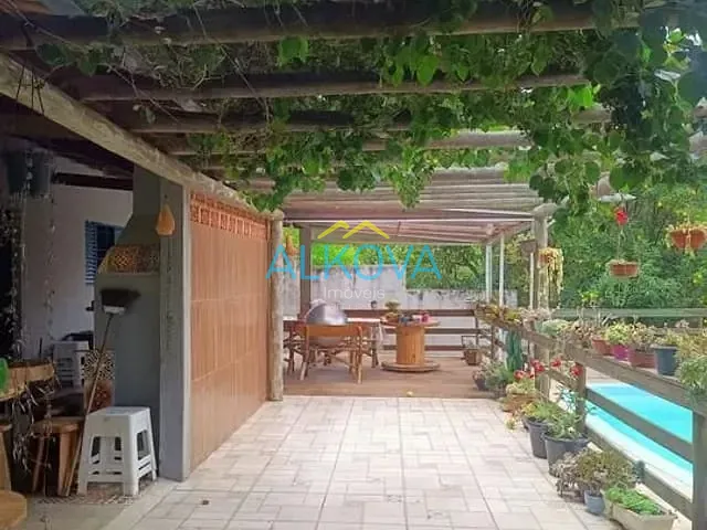 Chácara com 1048m² 2 quartos e 2 banheiros, à venda, no bairro Colinas de Paraibuna em Paraibuna
