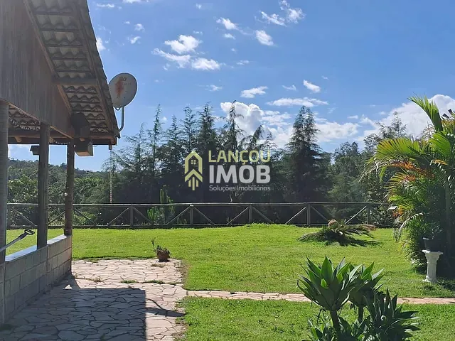 Chácara com 3100m² 2 quartos e 2 banheiros, à venda, no bairro Campo Largo em Jarinu