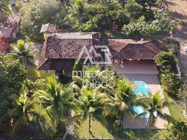 Chácara com 10000m² 3 quartos e 2 banheiros, à venda, no bairro Comunidade Urbana de Jaboticaba em Guarapari