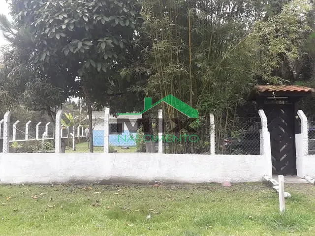 Chácara com 175m² 3 quartos e 3 banheiros, à venda, no bairro Jardim Bopiranga em Itanhaém