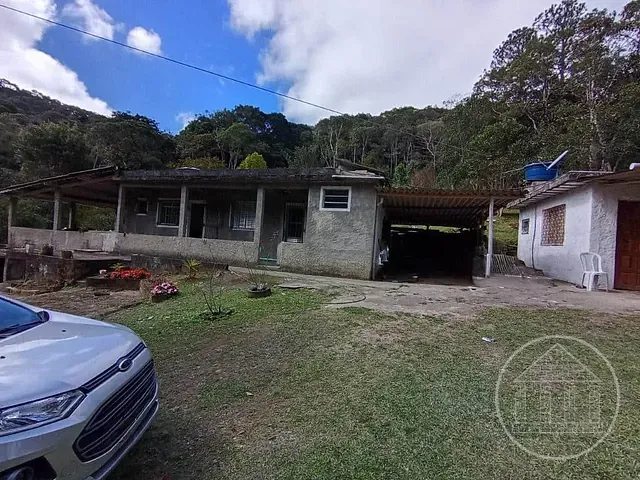 Chácara com 10100m² 1 quarto e 1 banheiro, à venda, no bairro Penteado em Embu-Guaçu