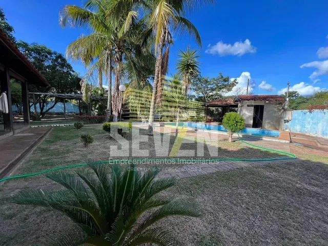 Chácara com 1200m², à venda, no bairro Vale do Igapó em Bauru