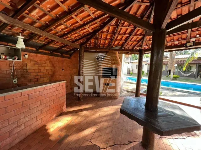 Chácara com 1200m², à venda, no bairro Vale do Igapó em Bauru