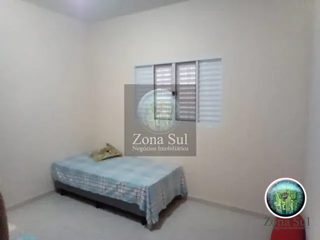 Chácara com 120m² 2 quartos e 1 banheiro, à venda, no bairro Barreiro em Araçoiaba da Serra