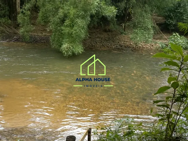 Chácara com 6000m² 1 quarto e 2 banheiros, à venda, no bairro Piracuama em Pindamonhangaba