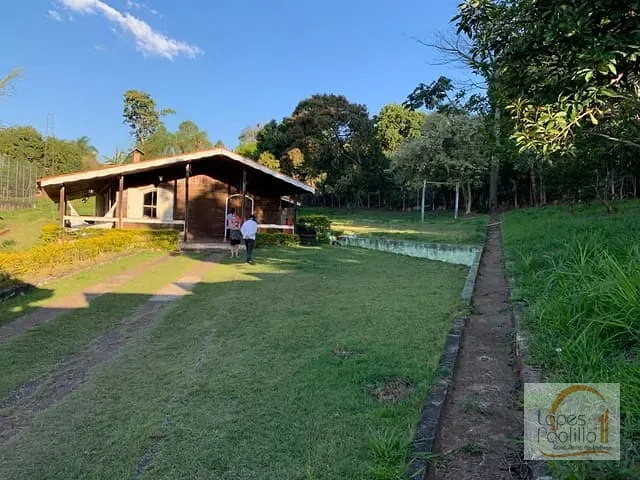 Chácara com 7900m² 3 quartos e 3 banheiros, à venda, no bairro Chacara Fernao Dias em Atibaia