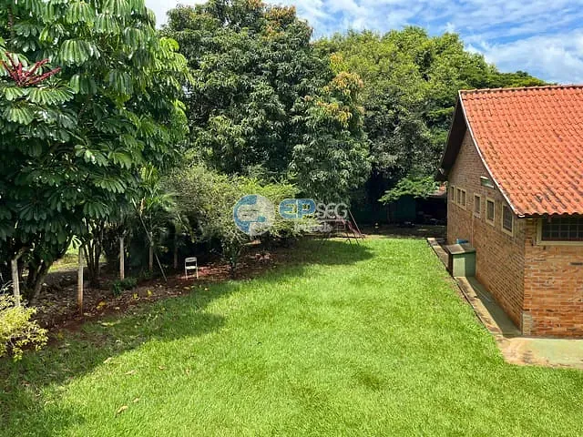 Chácara com 7260m², à venda, no bairro Cafezal em Londrina