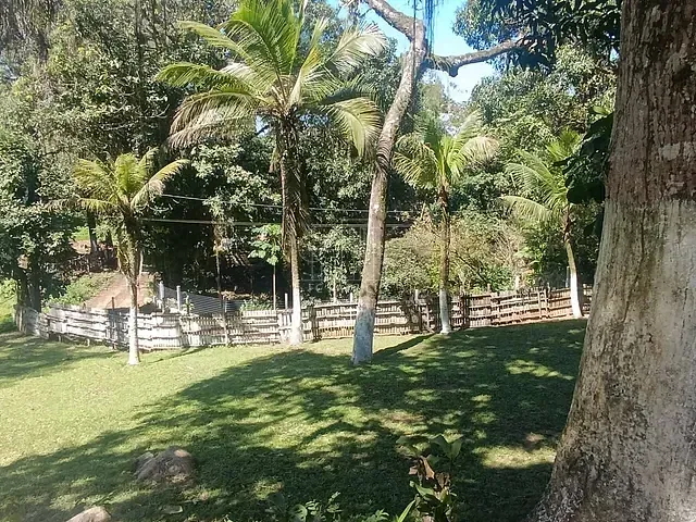 Chácara com 2500m² 3 quartos e 3 banheiros, à venda, no bairro Cantagalo em Guapimirim