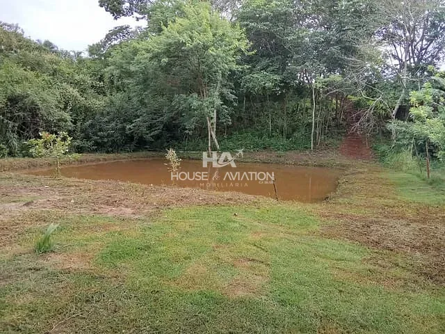 Chácara com 2285m² 3 quartos e 3 banheiros, à venda, no bairro rural em Caturaí