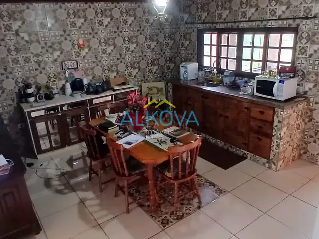 Chácara com 2000m² 3 quartos e 2 banheiros, à venda, no bairro Buquirinha em São José dos Campos