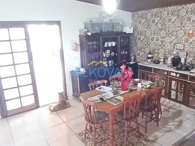 Chácara com 2000m² 3 quartos e 2 banheiros, à venda, no bairro Buquirinha em São José dos Campos