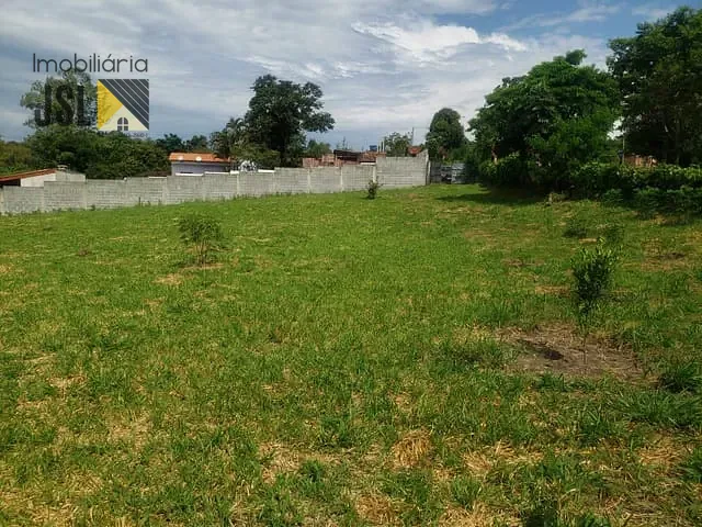 Chácara com 3000m², à venda, no bairro Chácaras Nogueira em Caçapava