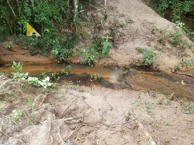Chácara com 3000m², à venda, no bairro Chácaras Nogueira em Caçapava