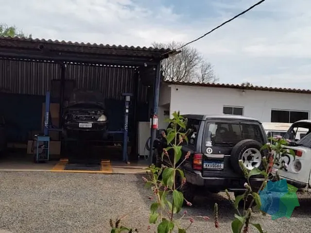 Chácara com 1008m² 3 quartos e 4 banheiros, à venda, no bairro Jardim das Nações em Salto